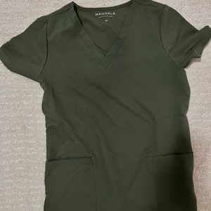 OLIVE MANDALA SCRUBS SET